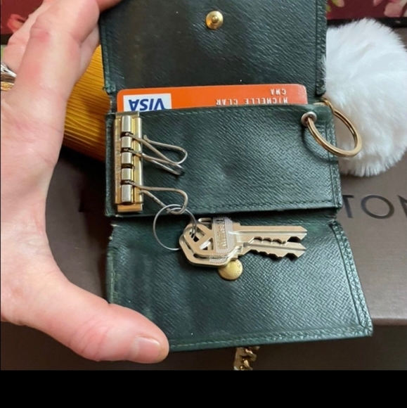 Louis Vuitton Key 🔑 Holders 2 Red Black Leather - Picture 10 of 11